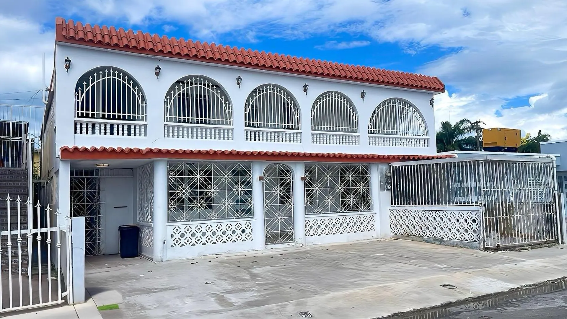 Comfortable Home For 6 Near Airport & Beaches Carolina Puerto Rico