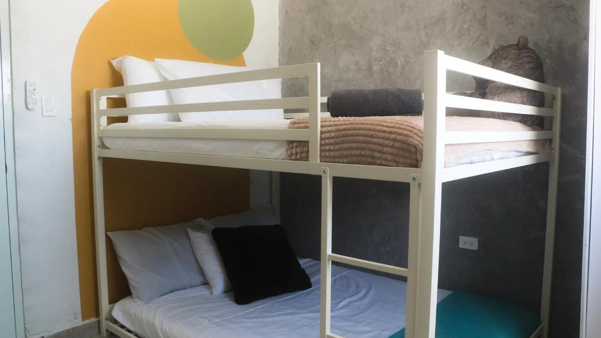 Comfortable Home For 6 Near Airport & Beaches Carolina Apartman